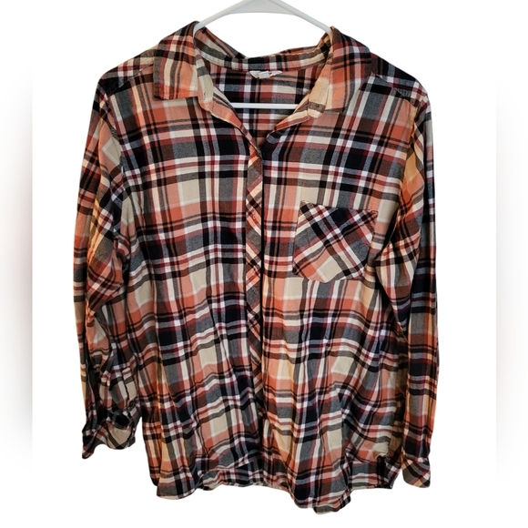 Plaid Button-Up Shirt - Picture 1 of 2